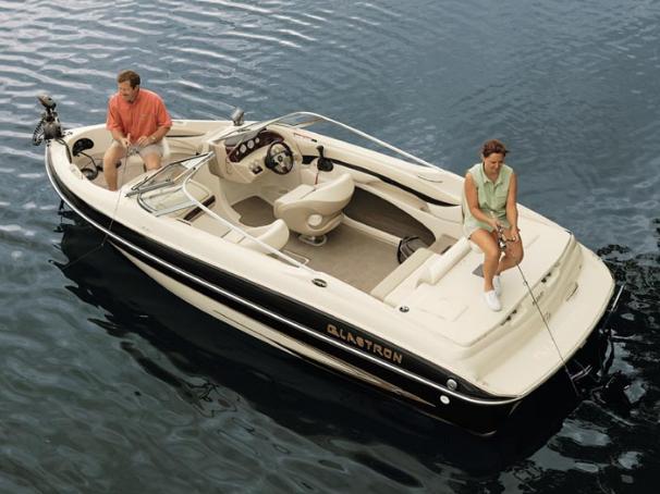 2005 Glastron GX 205 Ski & Fish